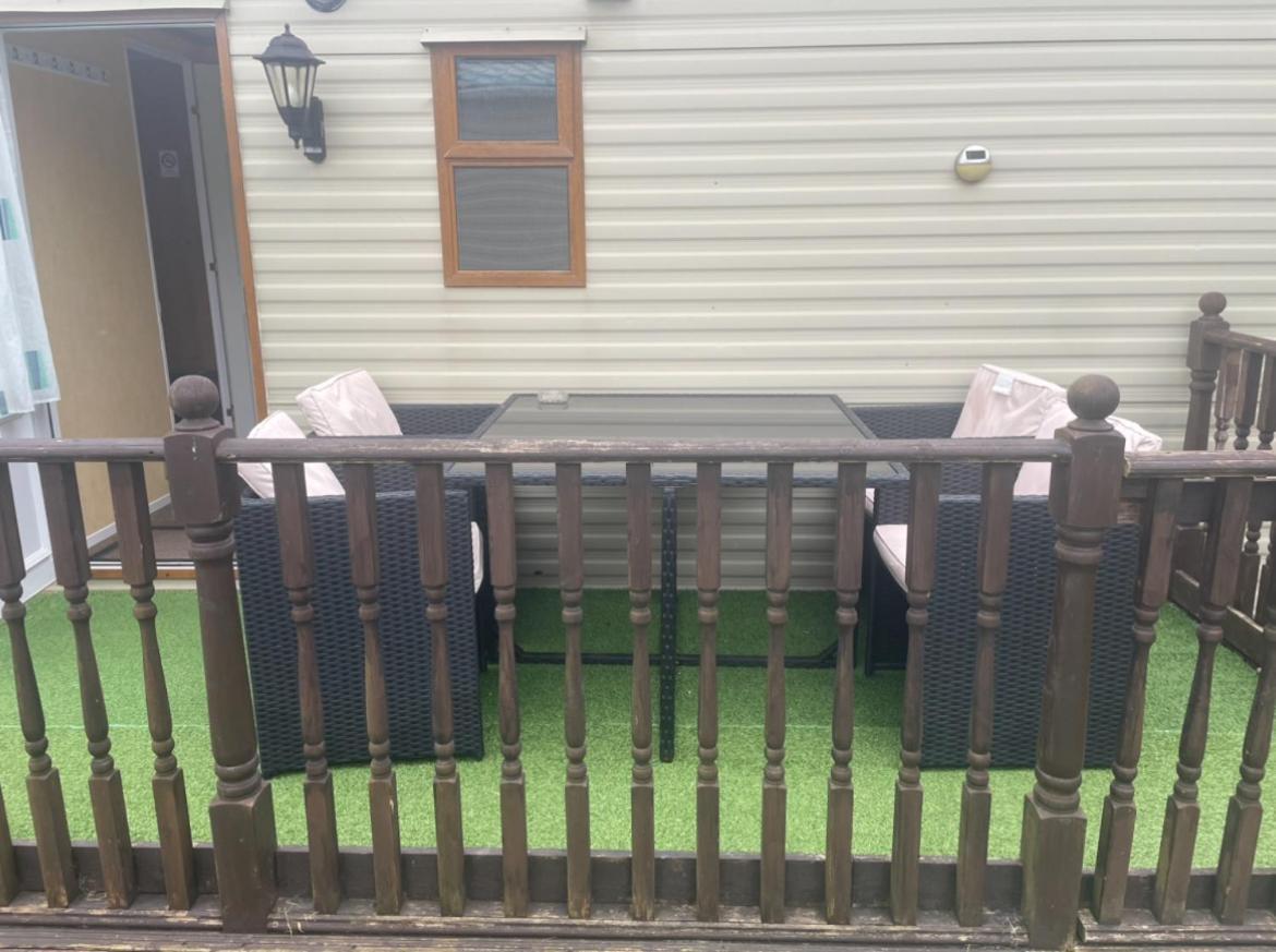 Spacious Luxury Escape With Sea Views And Pet Friendly At Clarach Bay Aberystwyth Exterior foto